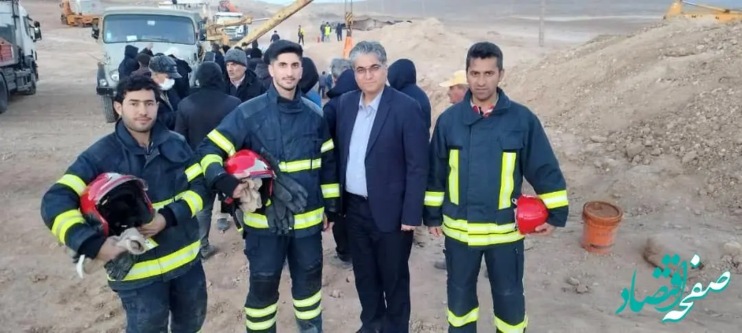 اعزام تیم آتش نشانی شرکت پتروشیمی لردگان به محل حادثه در بروجن