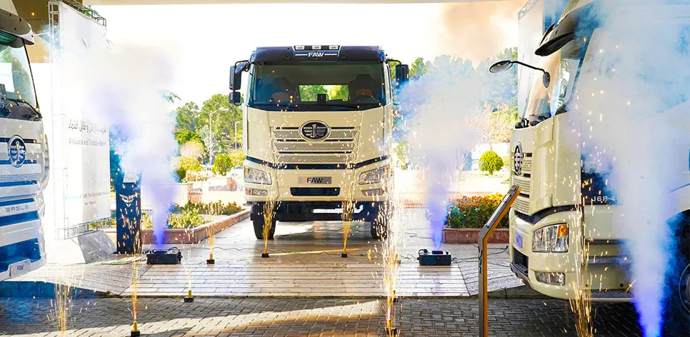 فاو J6 معرفی و قیمت‌گذاری شد