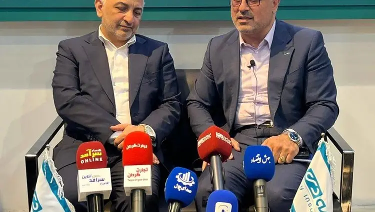 تاکید مدیرعامل بیمه دی بر هم‌افزایی مدیران صنعت بیمه/ نمایشگاه‌ها زمینه ساز تصمیم‌گیری‌های مهم در صنعت بیمه هستند