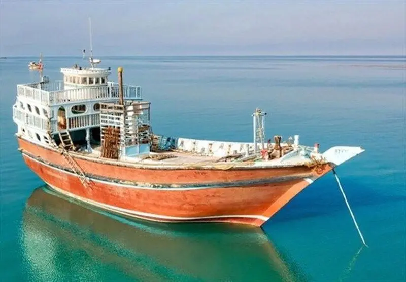 اخبار فوری جنگ؛ حمله مستقیم آمریکا به لنج غیرنظامی در تنگه هرمز؛ شهادت یک ملوان، زخمی شدن ۱۰ تن و ناپدید شدن ۴ نفر