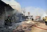 آتش‌سوزی گسترده در گاراژ چوب‌بری؛ مهار حریق پس از اعزام ۴ ایستگاه