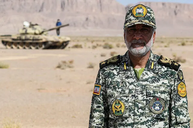 علت انتقال سریع نیروها و تجهیزات نظامی ارتش 
از ۷ استان چه بود ؟ 