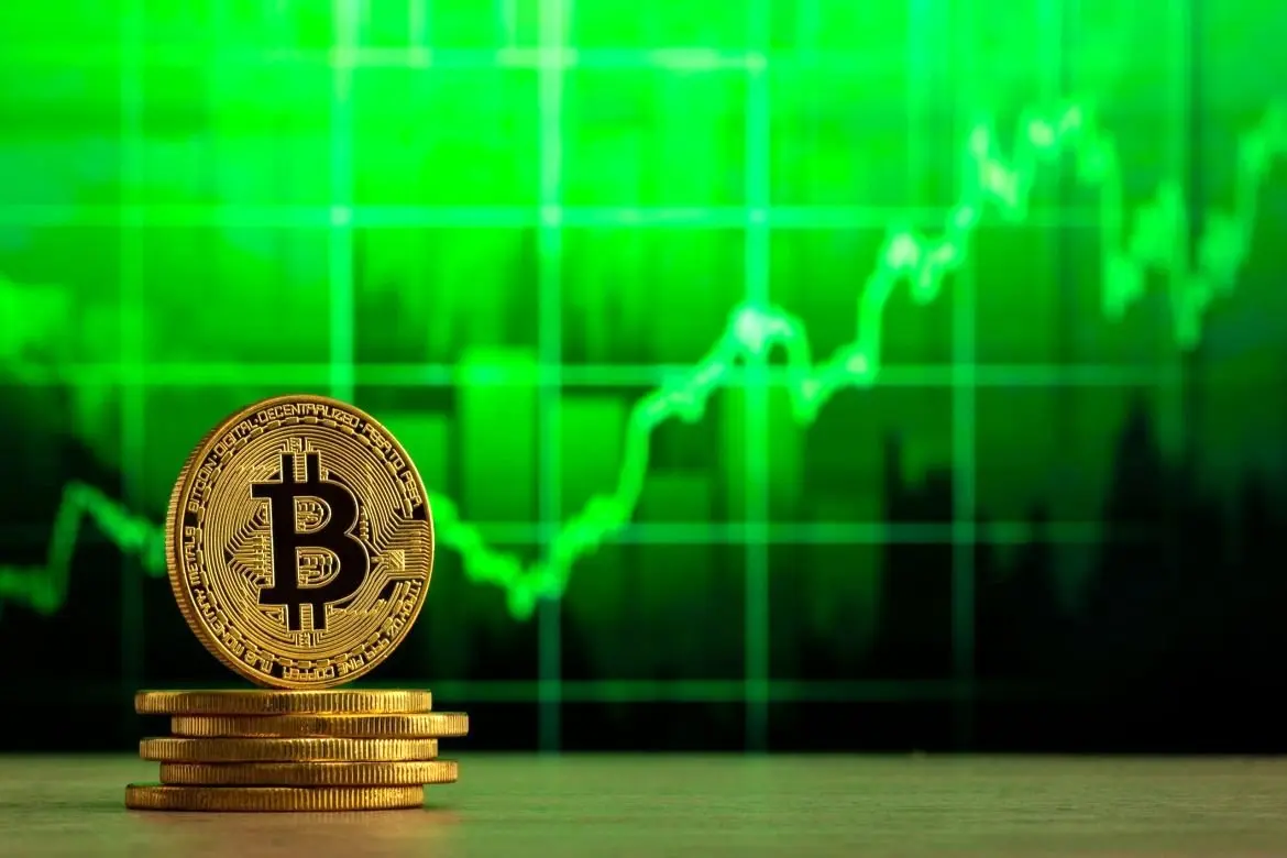 پیشبینی شگفتانگیز تحلیلگر مشهور | بیت کوین در حال آمادهسازی برای رکورد جدید