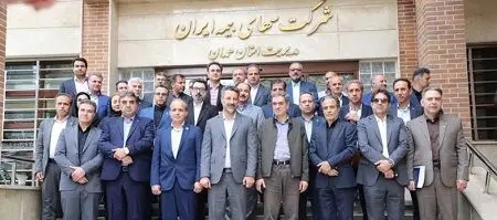 رئیس کل بیمه مرکزی: توسعه صنعت بیمه غیر از همکاری میان شرکت‌های بیمه، شبکه فروش و نهاد ناظر و تقسیم کار بین آنان راهکاری ندارد