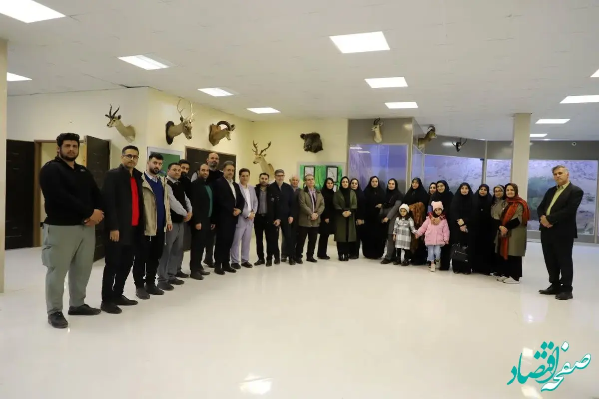 بازدید پرسنل سازمان منطقه آزاد اروند از تالاب شادگان