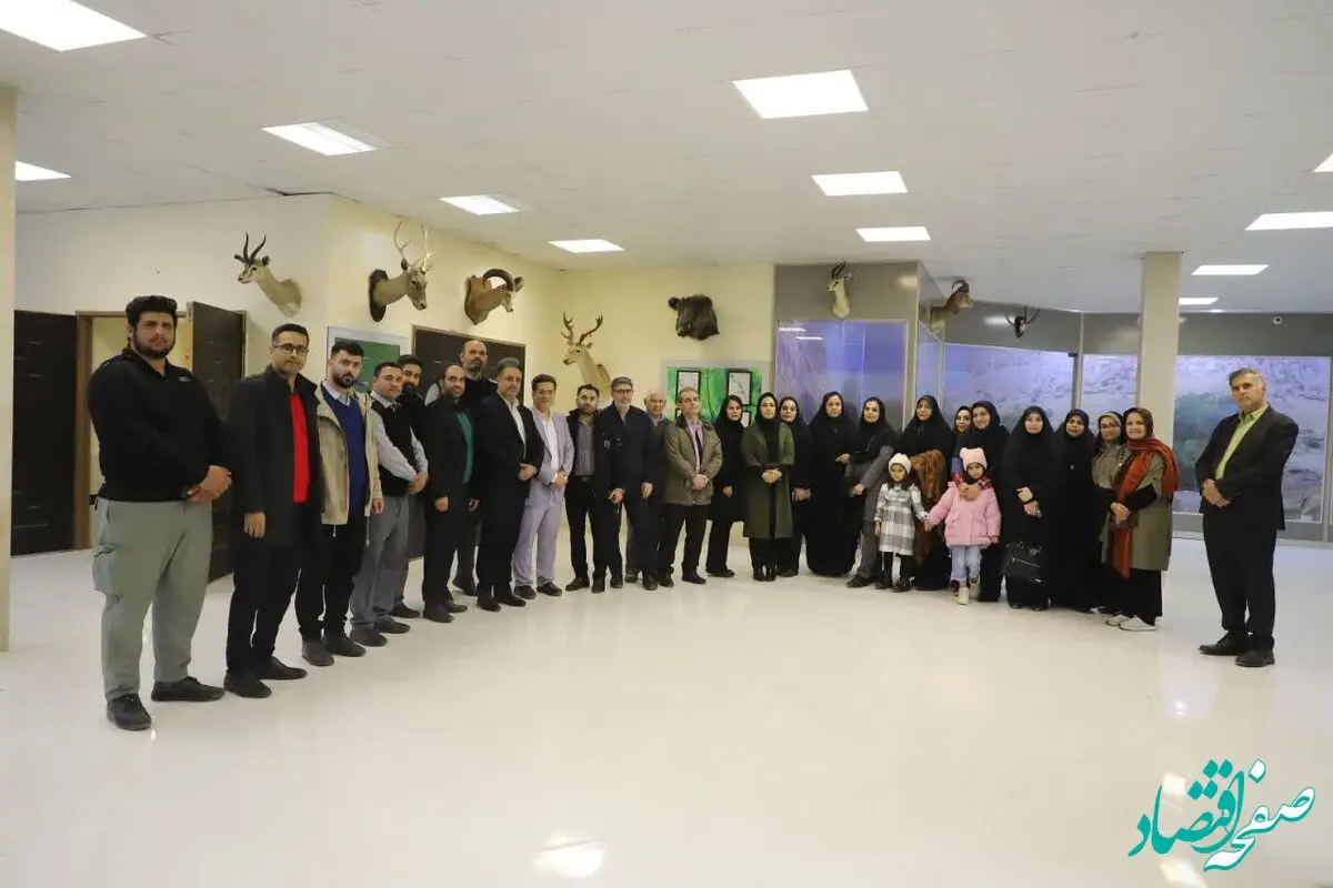 بازدید پرسنل سازمان منطقه آزاد اروند از تالاب شادگان