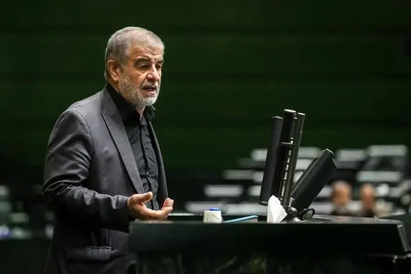 چرا حقوق معلمان حق التدریس و خرید خدمات پرداخت نمی شود؟