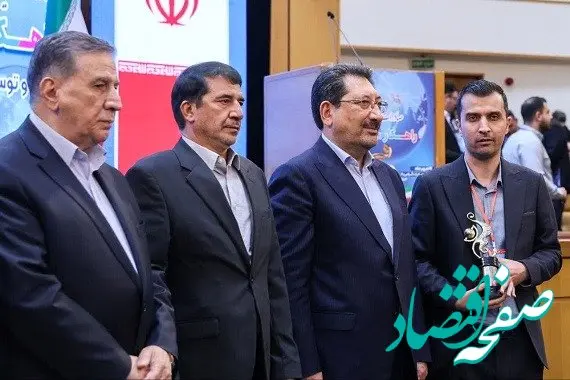 انتخاب شرکت وابسته به شستا به عنوان واحد صادرکننده‌ی نمونه‌ی ملی