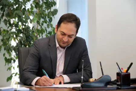 علیرضا یزدان‌دوست گزینه مدیرعاملی بیمه آرمان شد
