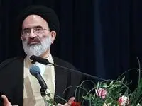 طوفان یک روحانی در دفاع از نسل کشی... / چرا مجری تلویزیون می گوید به مقر ایران اینترنشنال موشک شلیک کنیم؟