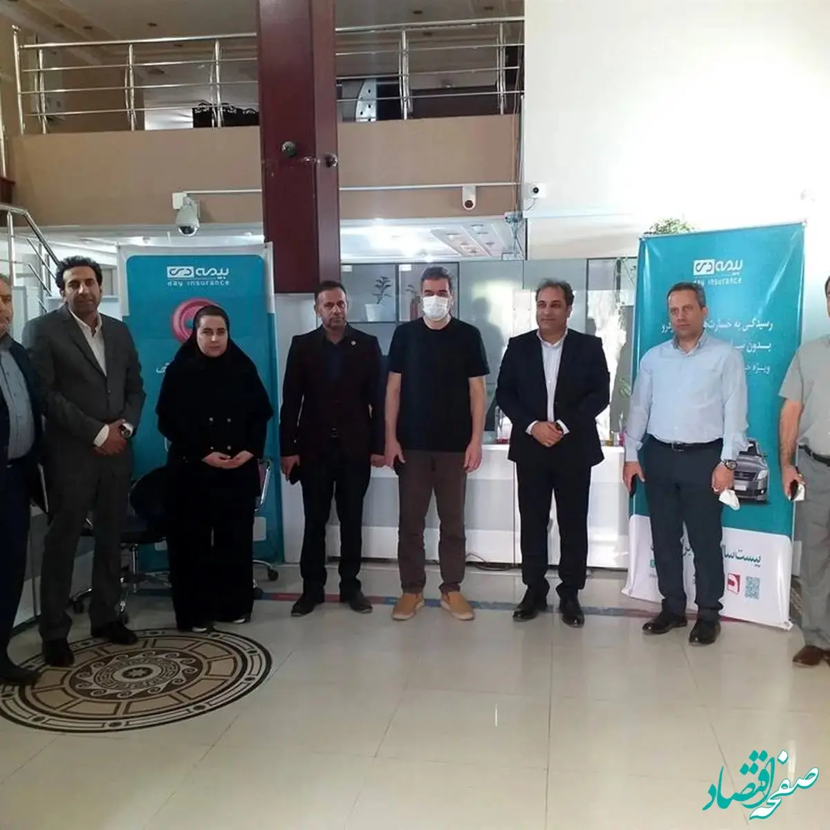 بازدید رئیس‌کل بیمه مرکزی از شعبه بیمه دی در خوزستان/ تأکید بر نقش کلیدی در خدمت‌رسانی به جامعه ایثار و شهادت