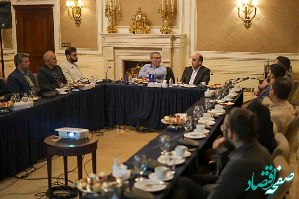 حرکت پتروشیمی کارون به‌سوی تولید زیست‌پایه؛ گامی در مسیر آینده صنعت پلی‌یورتان