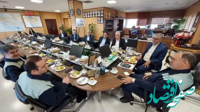 دیدار مدیرعامل ذوب آهن با مسئولین بانک صادرات استان اصفهان