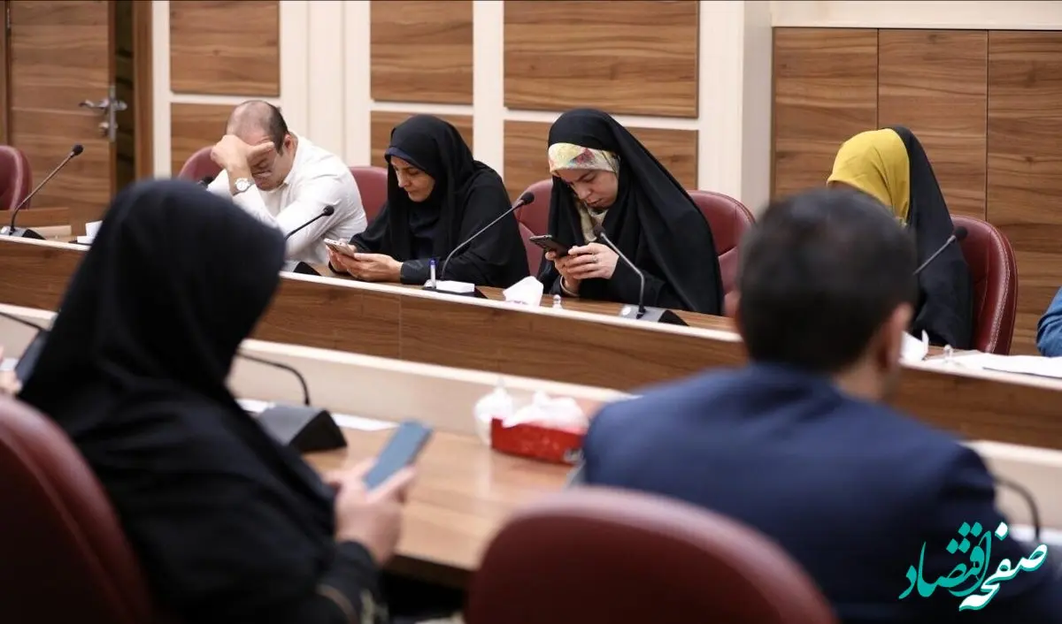 شهادت مظلومانه دختر به همراه پدر / شهید فرشته باقری که بود؟ 