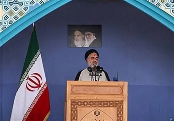 تاکید امام جمعه موقت اصفهان بر ضرورت حمایت جدی‌تر دولت از اقشار کم برخوردار