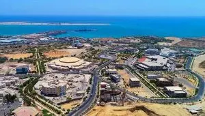 بیش از ۶۲۰ هزار تن کالای اساسی به مناطق آزاد کشور وارد شد