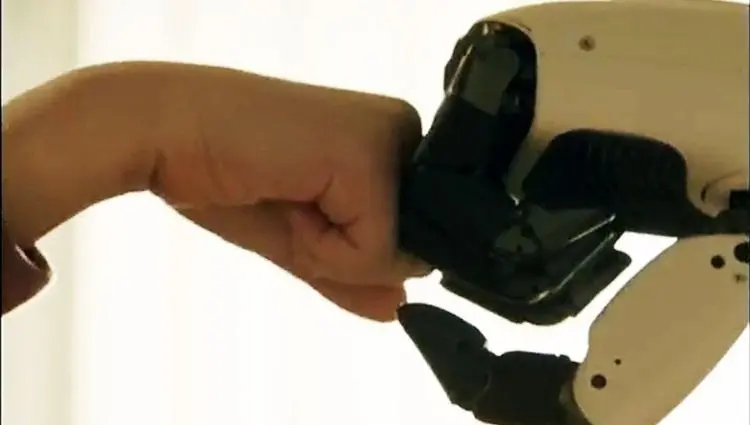 معرفی ربات خانگی ال‌جی و چشم‌انداز «خانه بدون کار» در CES 2026