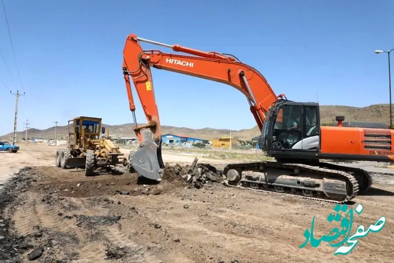 اجرای عملیات راهسازی در ۳ قطعه از محور سه راهی ایواوغلی تا گیت ورودی منطقه آزاد ماکو