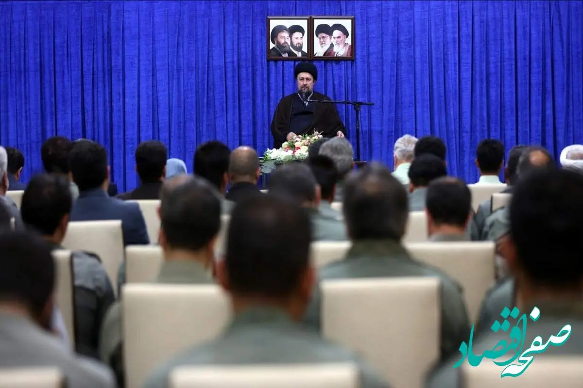 سیدحسن خمینی حسابی سوژهی دوربینهای سلفی شد!