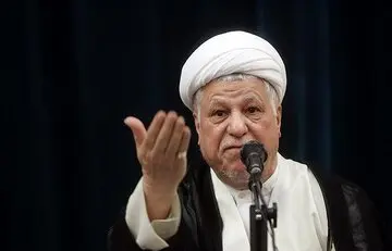 عکس های متفاوت و قدیمی از دورهمی آیت الله هاشمی، ابراهیم رئیسی و آملی لاریجانی خبرساز شد / این دو نفر هم بودند