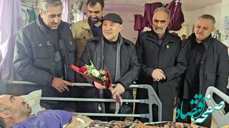 عیادت مدیرعامل سازمان منطقه آزاد ماکو و نماینده مردم ماکو، شوط و پلدشت از مجروحان حملات اخیر