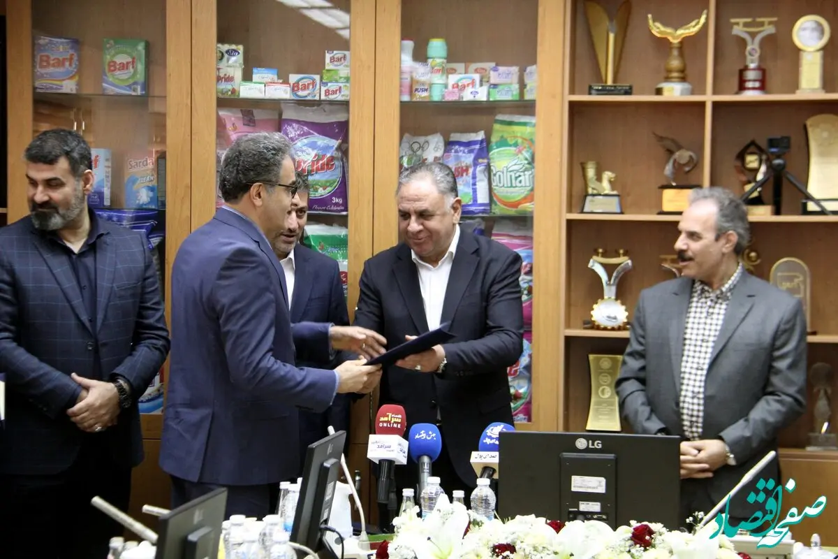 قدردانی از پاکسان به‌عنوان شرکت‌ برتر در ارزیابی هلدینگ توسعه صنایع بهشهر