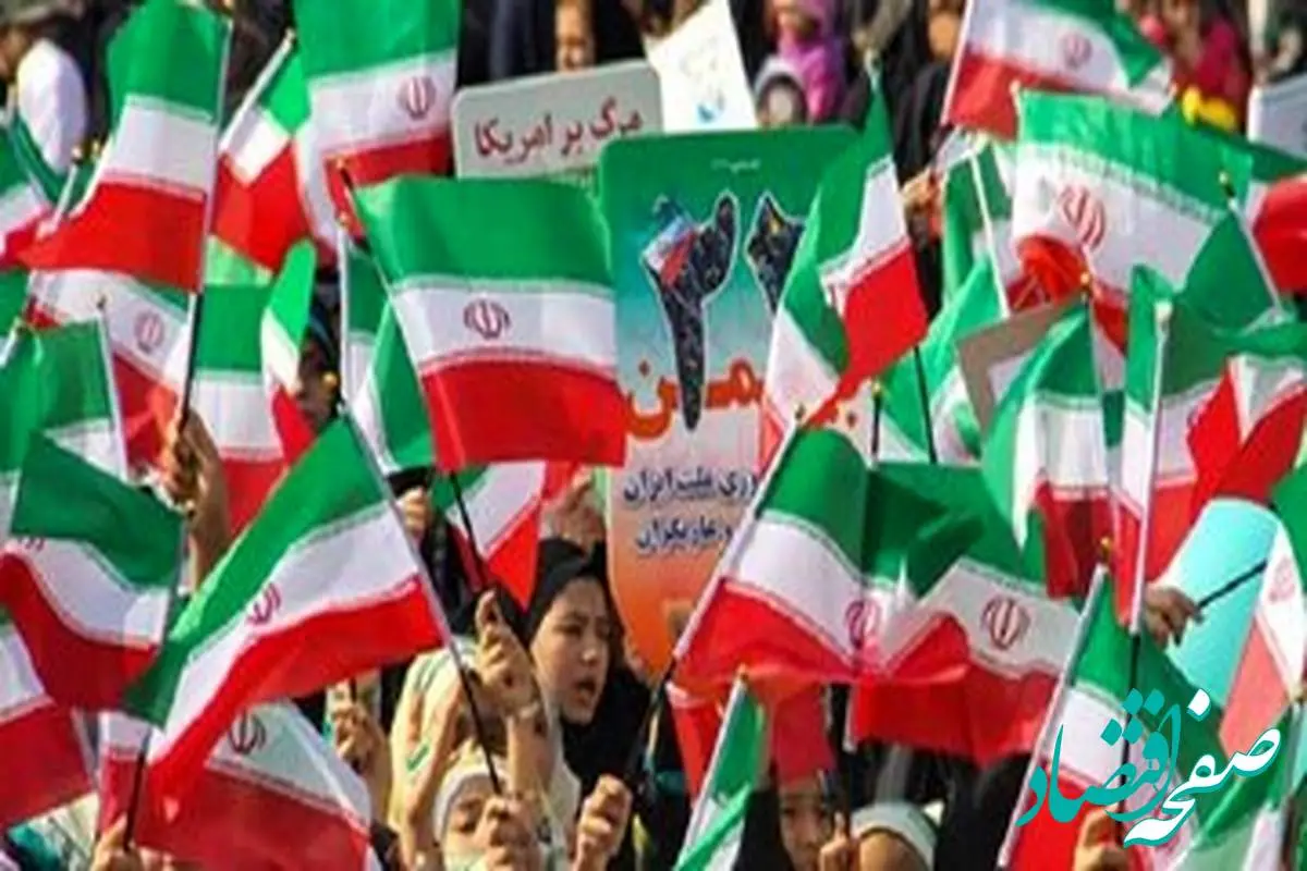 عکس / از حضور هادی خامنه‌ای در مراسم ۲۲ بهمن تا این دو شخصیت معروف