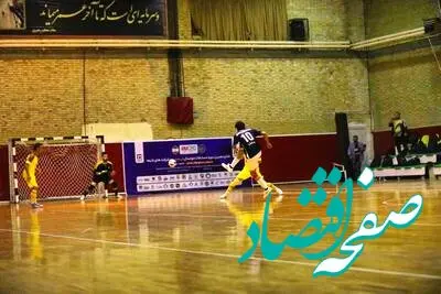 شانس با فوتسالیست‌های غدیر ایرانیان در اولین روز مسابقات فوتسال ایمیدرو یار نبود 