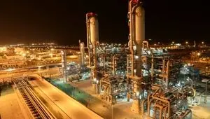 تقدیر مدیرعامل پتروشیمی پارس از دو برگزیده پزشکی عسلویه‌ای کنکور سراسری