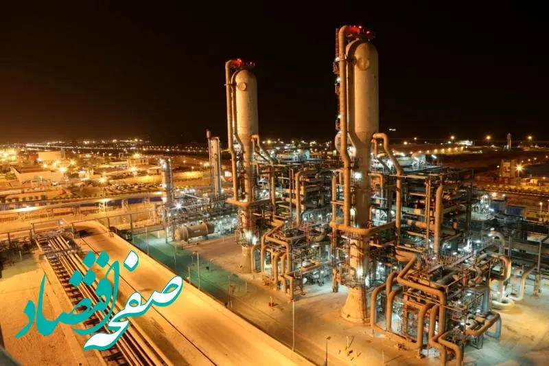 تقدیر مدیرعامل پتروشیمی پارس از دو برگزیده پزشکی عسلویه‌ای کنکور سراسری