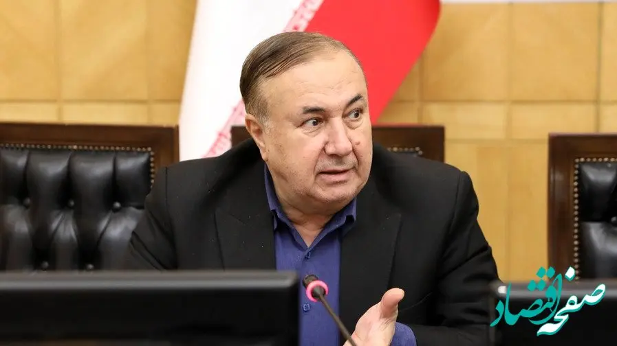مهار گرانی در گرو برخورد با محتکران دانه‌درشت است / دولت ترمز تورم‌سازی مدیران خود را بکشد
