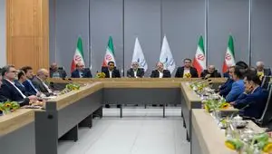 شریعتمداری: رویکرد آینده‌نگری به بازار، اساس سیاست‌های تولیدی ماست