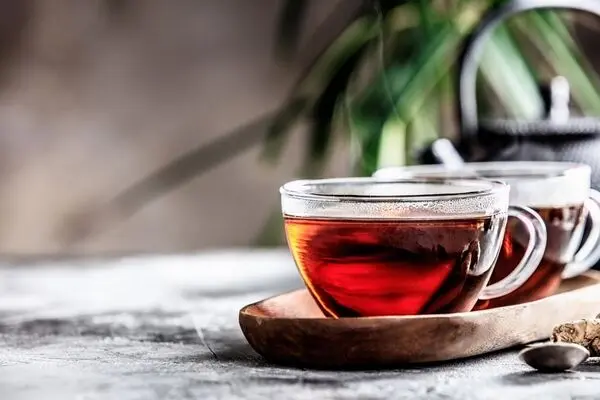 چای گرم در هوای گرم شما را خنک می‌کند یا گرم‌تر؟