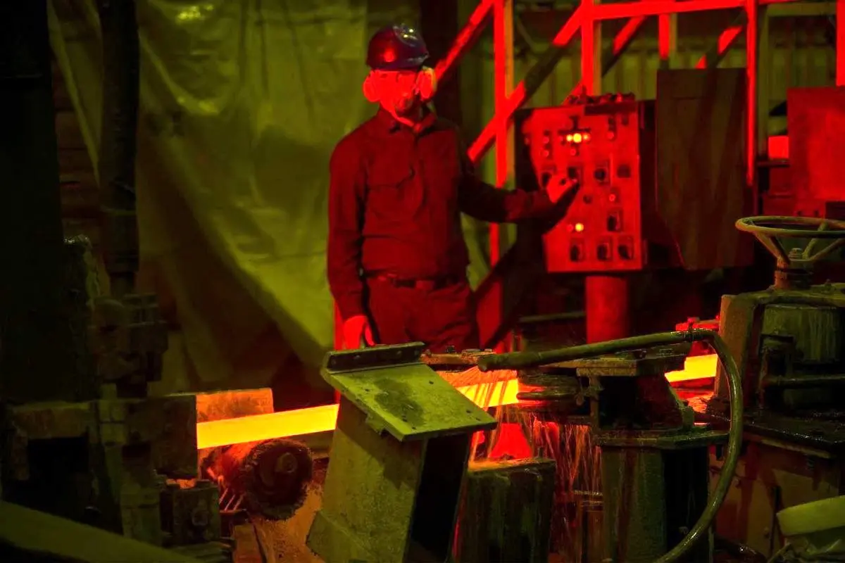 بومیسازی و اصلاح ماشین لبهزنی ریختهگری پالایشگاه مجتمع مس سرچشمه/ صرفهجویی ۲۰ میلیارد تومانی