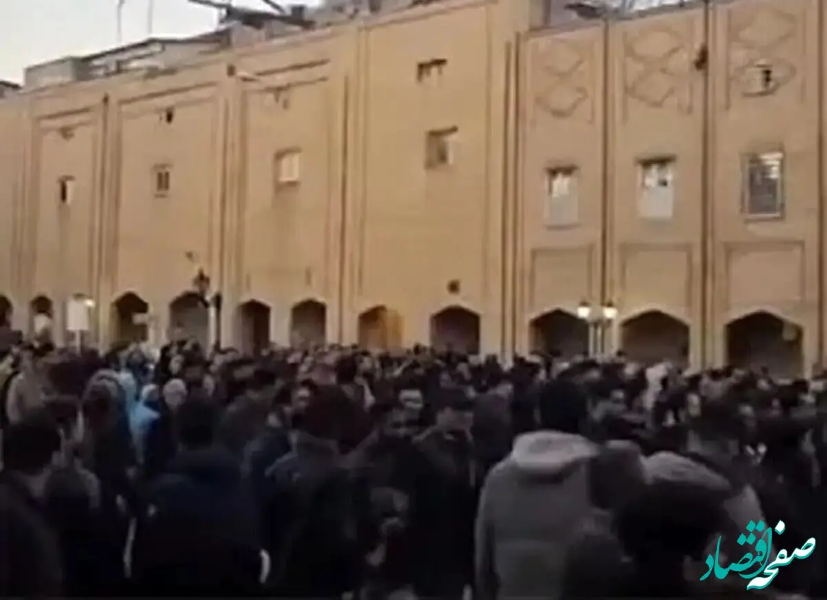 آنچه در تجمعات شب گذشته در مشهد رخ داد