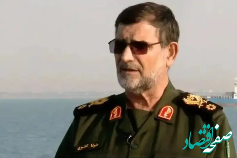تصویری خاص و دیده از شهیدان تنگسیری و حاجی زاده با پوشش متفاوت