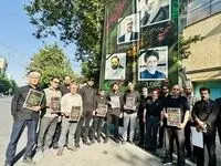 حضور بسیجیان پایگاه بسیج شهید مصطفی خمینی(ره) هلدینگ پتروپالایش اصفهان در مراسم تشییع سیدالشهدای خدمت