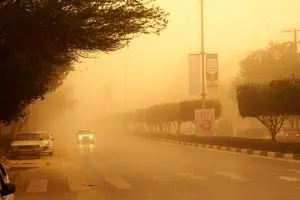 هشدار به اصفهانی ها؛ گرد و غبار در اصفهان تا فردا شدت می گیرد