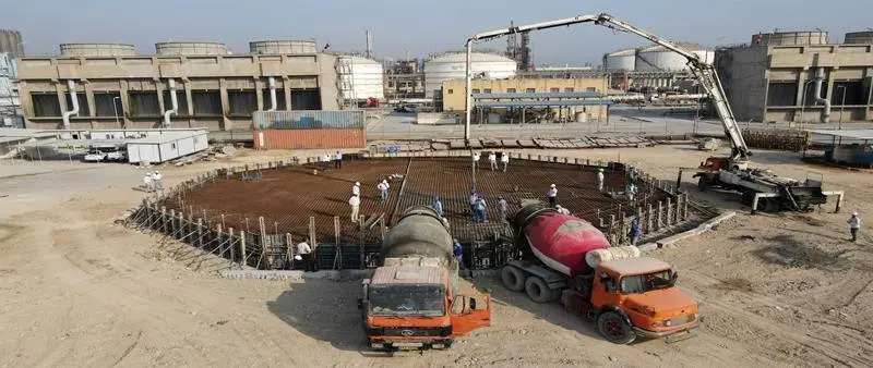پیشرفت ۱۱ درصدی الماس ماهشهر / قارونی: بیش از ۳۰ هزار میلیارد تاکنون برای خرید تجهیزات هزینه شده/ ۱۲۱ هزار مترمکعب خاکبرداری صورتگرفته است