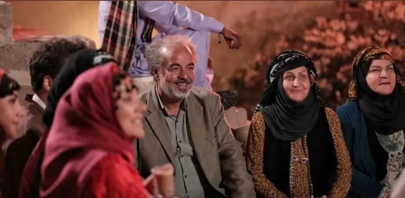 نون خ ۵