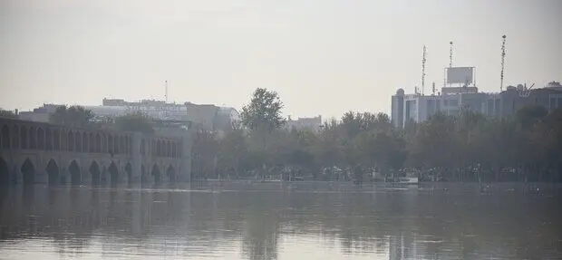 شاخص آلودگی هوای اصفهان در وضعیت خطرناک قرار گرفت