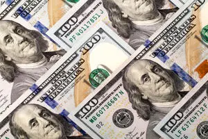 تحلیل قیمت دلار آمریکا امروز ۱۱ اردیبهشت ۱۴۰۴ | پیش‌ بینی نرخ دلار فردا ۱۲ اردیبهشت