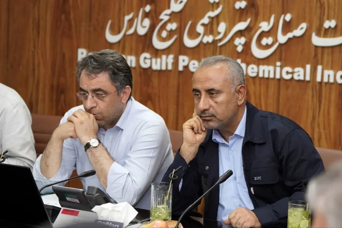 پتروشیمی بندرامام به ابرتولیدکننده جهانی پلی‌الفین‌ها تبدیل می‌شود/ چهار پروژه جدید به مجموعه پروژه‌های بندر امام اضافه می‌شود/ افزایش سه میلیون تنی ظرفیت تولید مجتمع با اجرای این پروژه‌ها