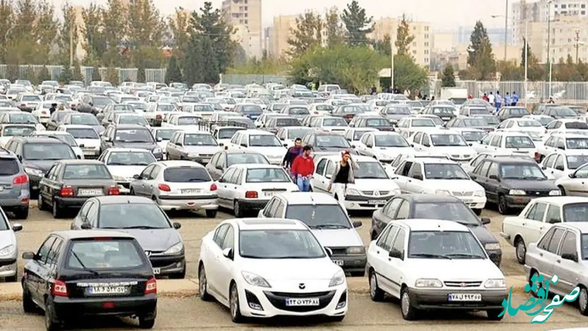 آخرین خبرها از بازار خودرو شنبه ۲۶ مهر ۱۴۰۴: پژو ۲۰۷ و تارا ارزان شد، هایما گران! + جدول