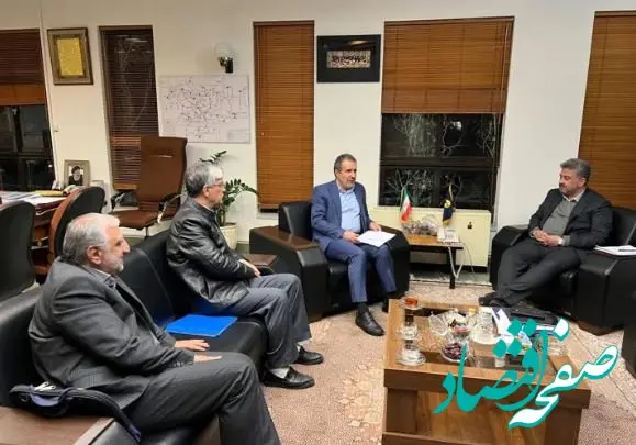 پیگیری تأمین انرژی مورد نیاز صنایع/ تلاش برای عملیاتی شدن احداث پست‌های برق شهرک‌های صنعتی