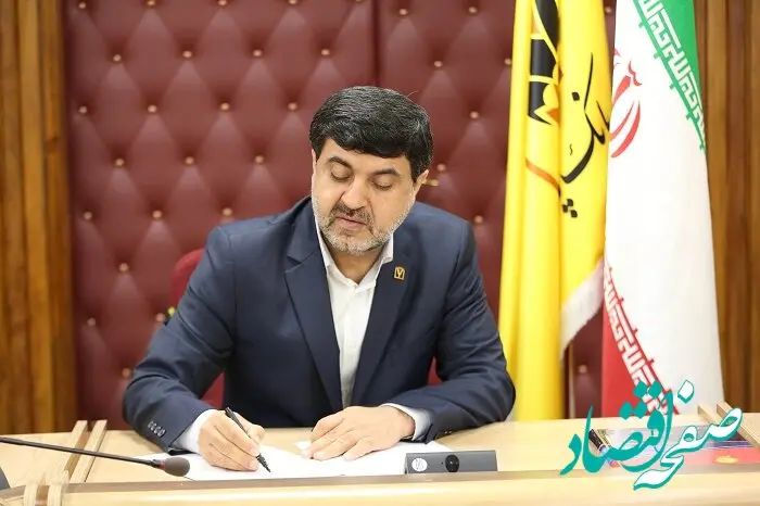 ضرورت تبیین خدمات ارزنده بانک‌ها در کمک به پیشرفت و تعالی کشور