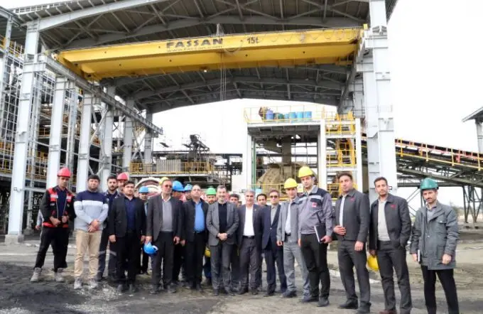 آمادگی همکاری ایمیدرو با دانش‌بنیان‌ها برای بومی‌سازی دانش تولید تیتانیوم