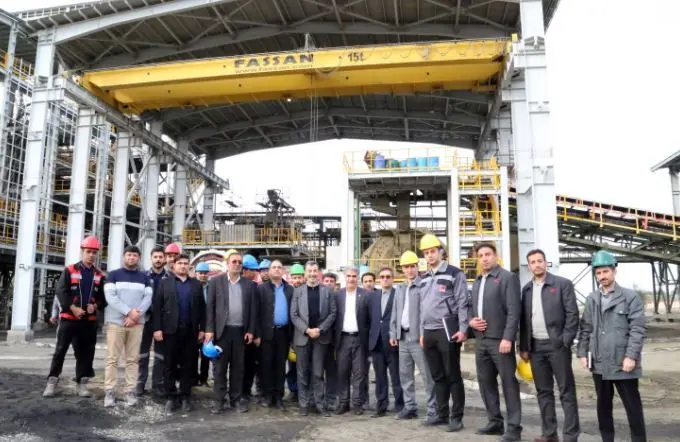 آمادگی همکاری ایمیدرو با دانش‌بنیان‌ها برای بومی‌سازی دانش تولید تیتانیوم