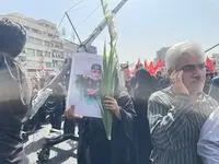 کفن پوشان به میدان آمدند/ فراموشت نمی‌کنیم ژنرال!+ عکس هایی فراتر از خاص