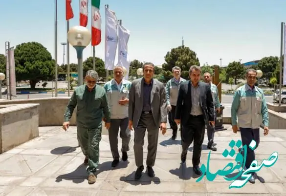 حضور رئیس هیات عامل ایمیدرو در فولاد مبارکه و تأکید بر تداوم جریان تولید